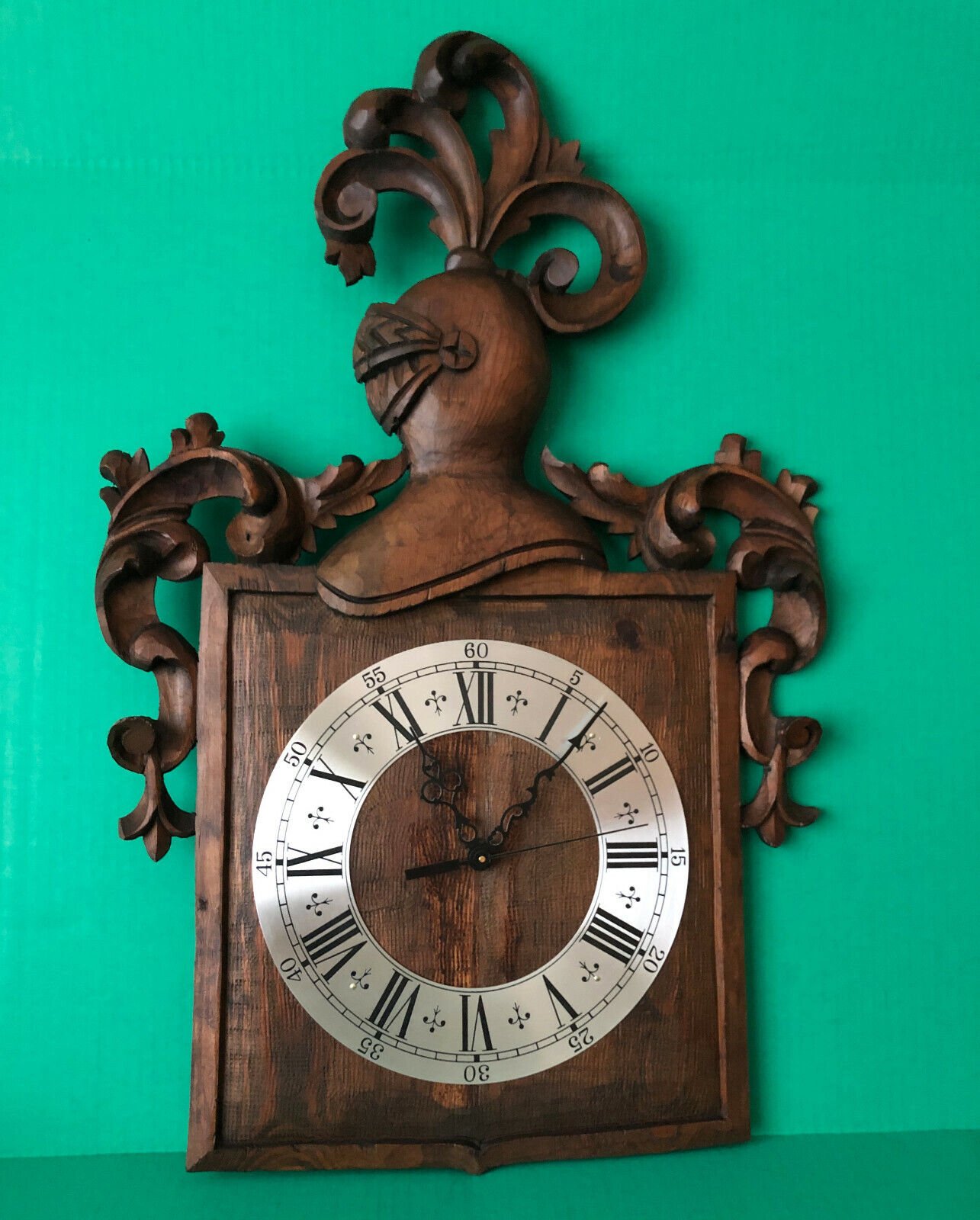 Spanish Conquistador Knight Wooden Wall Clock NEW MOVEMENT Custom Made 27IN Tall