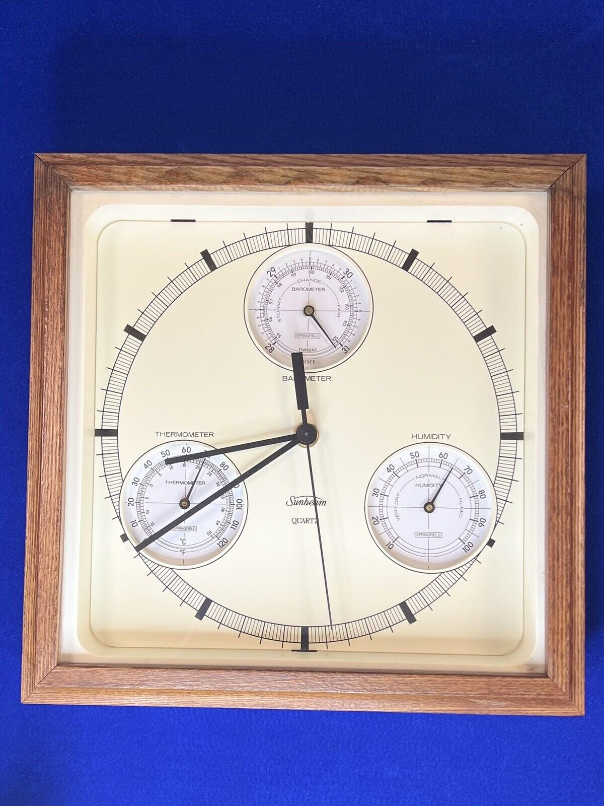 Sunbeam Quartz Clock & Weather Station: Thermometer Barometer Humidity Gauges