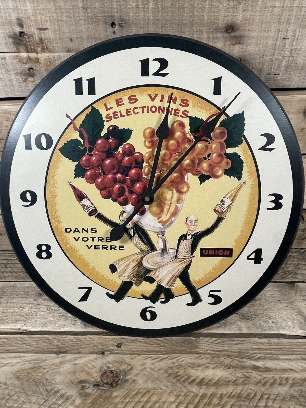 Union Les Vin Selectionnes Dans Votre Verre Wall Clock Quartz French Wine Ad