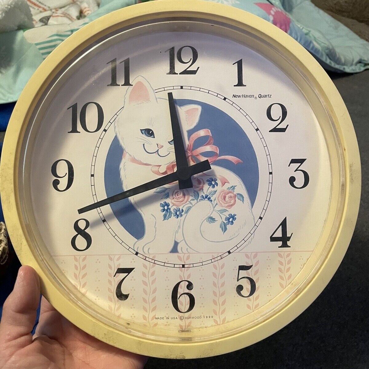Vintage 1980s New Haven Quartz Burwood Blue White Pink Cat Wall Clock Tested