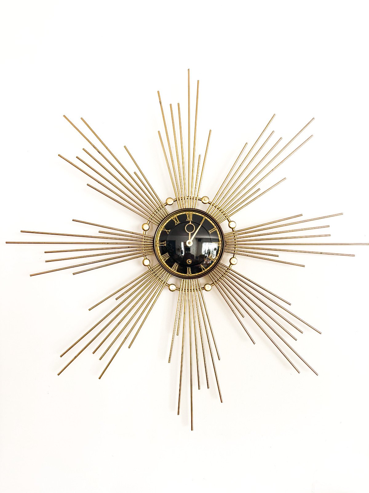 VINTAGE 8 Day Starburst Wall Clock Made in Germany w/key Reco Industries ?