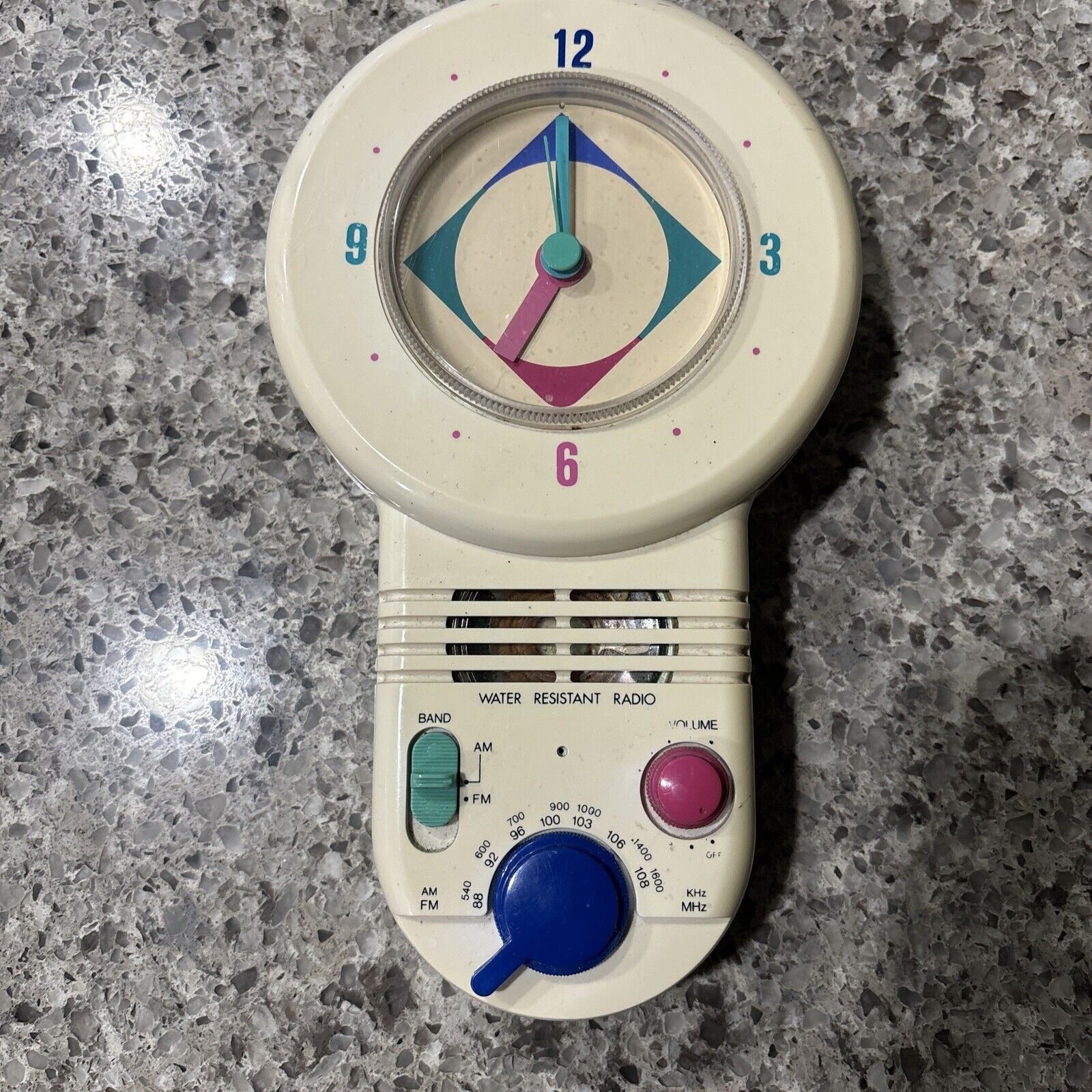 Vintage 90s Water Resistant Clock Radio Shower