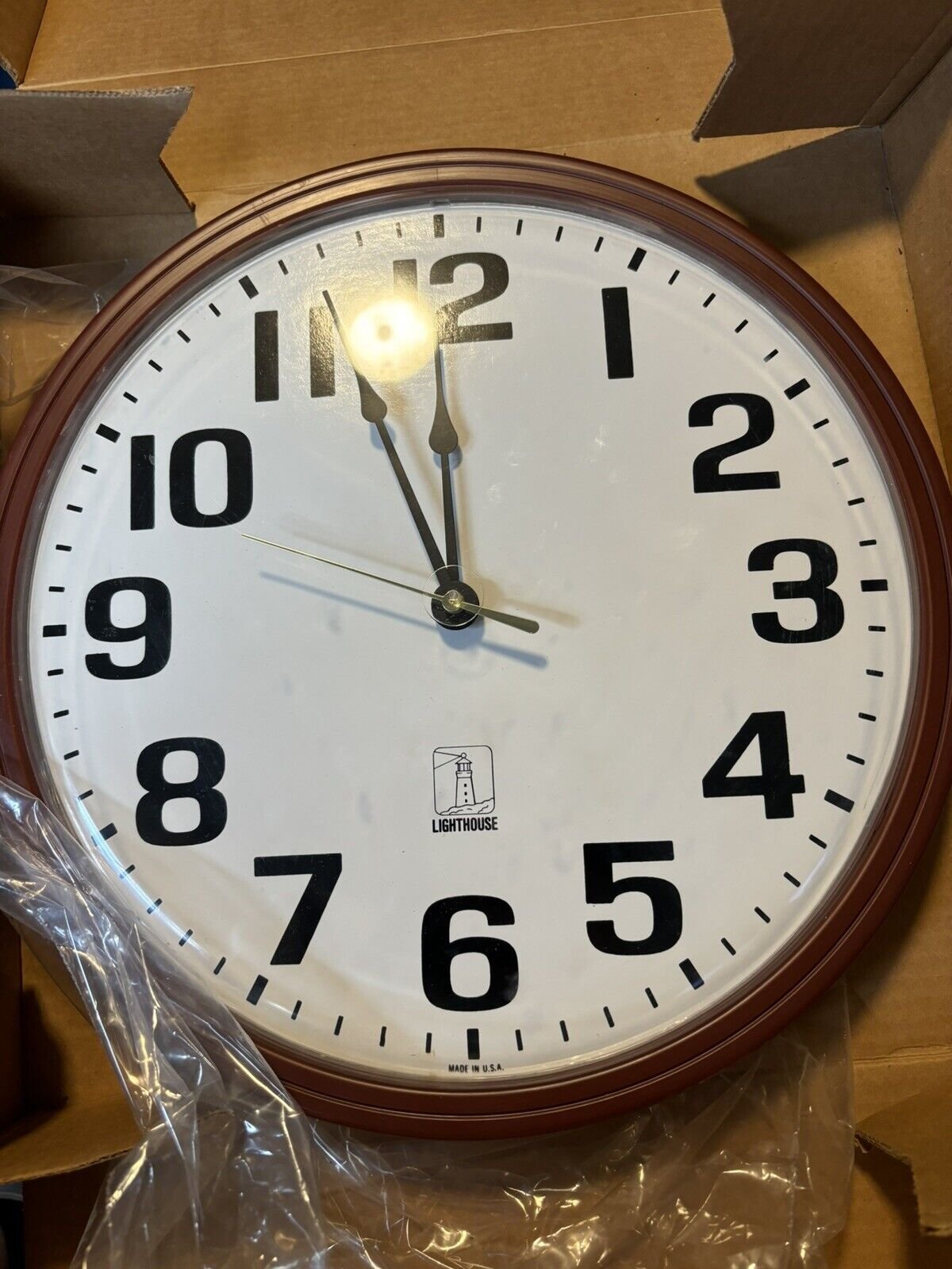 Vintage Chicago Lighthouse 12'' Wall Clock Battery Operated