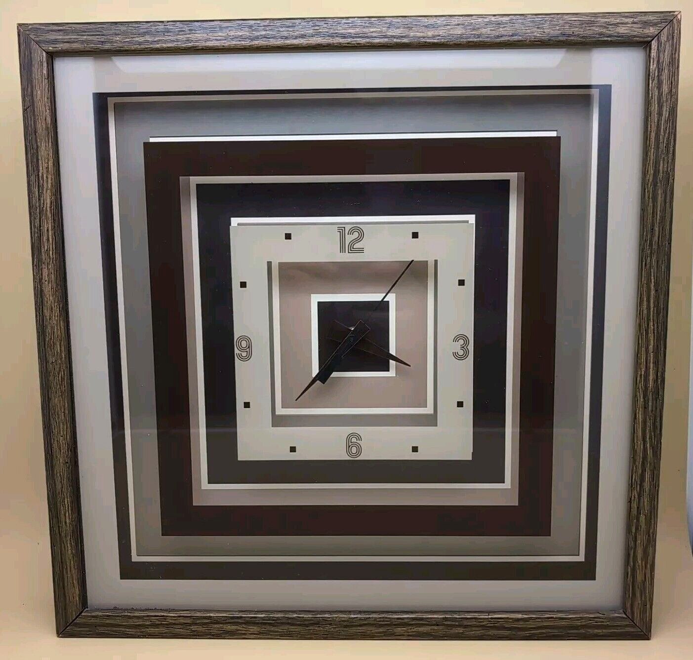 VINTAGE Intercraft Industries Shadow Box Wall Clock MCM Modern 15"x15" 7964 1977