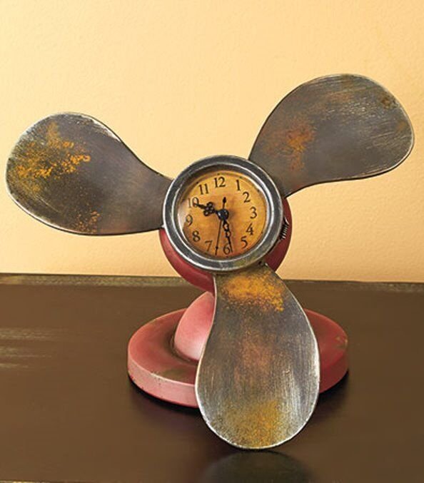 Vintage Metal Round Clock MARINE PROPELLER Table Desk Mantel Shelf Retro