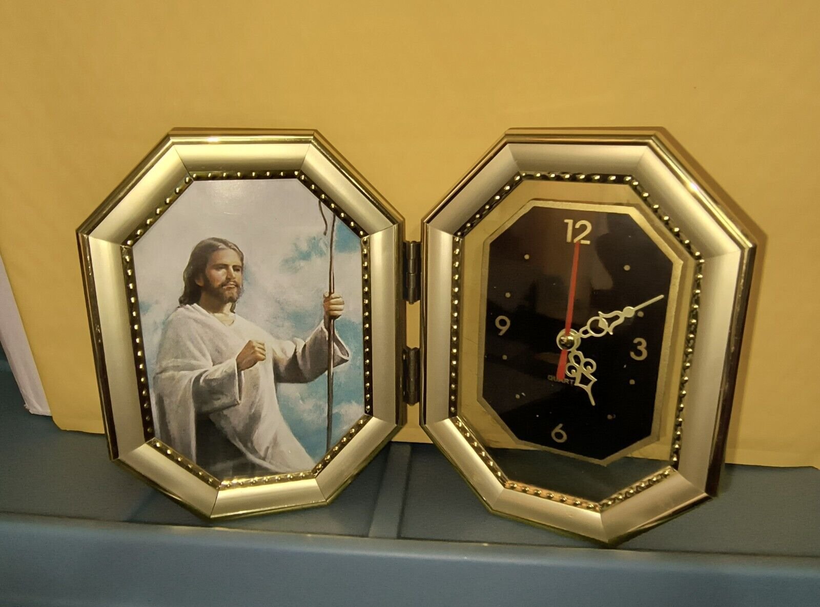 Vintage Quartz Desktop Clock Folding Frame with Jesus the Shephard image