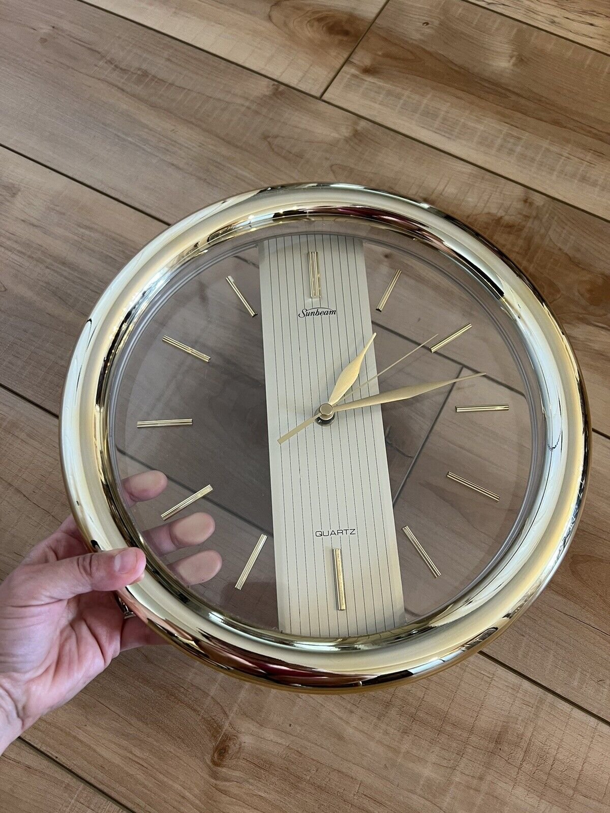 Vintage Round Sunbeam Quartz Wall-Mount Clock-Tested