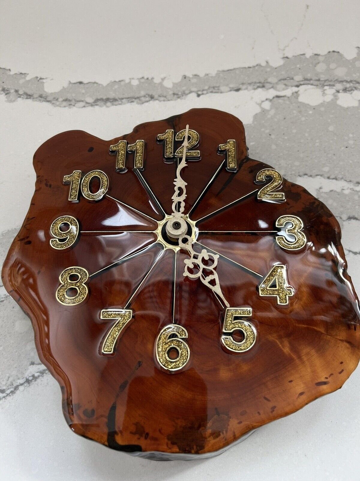 Vintage rustic cabin Tree Wood Wall Clock Cedar Slab Slice Live Edge Works Well