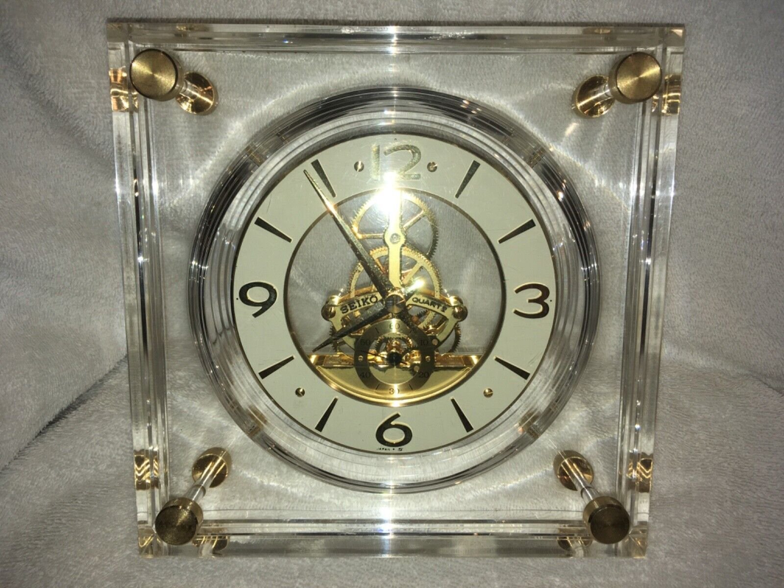 Vintage Seiko Quartz Skeleton Mantel Clock, works great