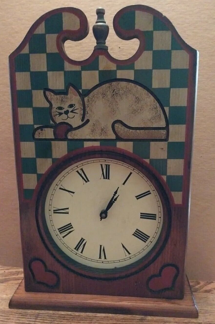 Vintage Wood Cat Clock Country Primitive Folk Art Décor Battery Operated 19x12"