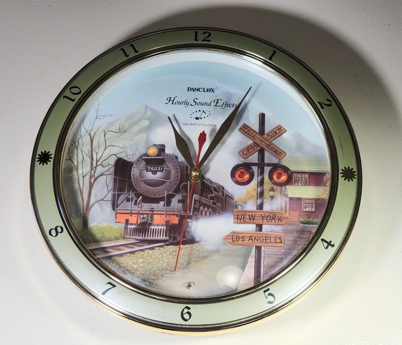 VTG 1994 Panclox Train Railroad Hourly Sound Effects Battery Quartz Wall Clock