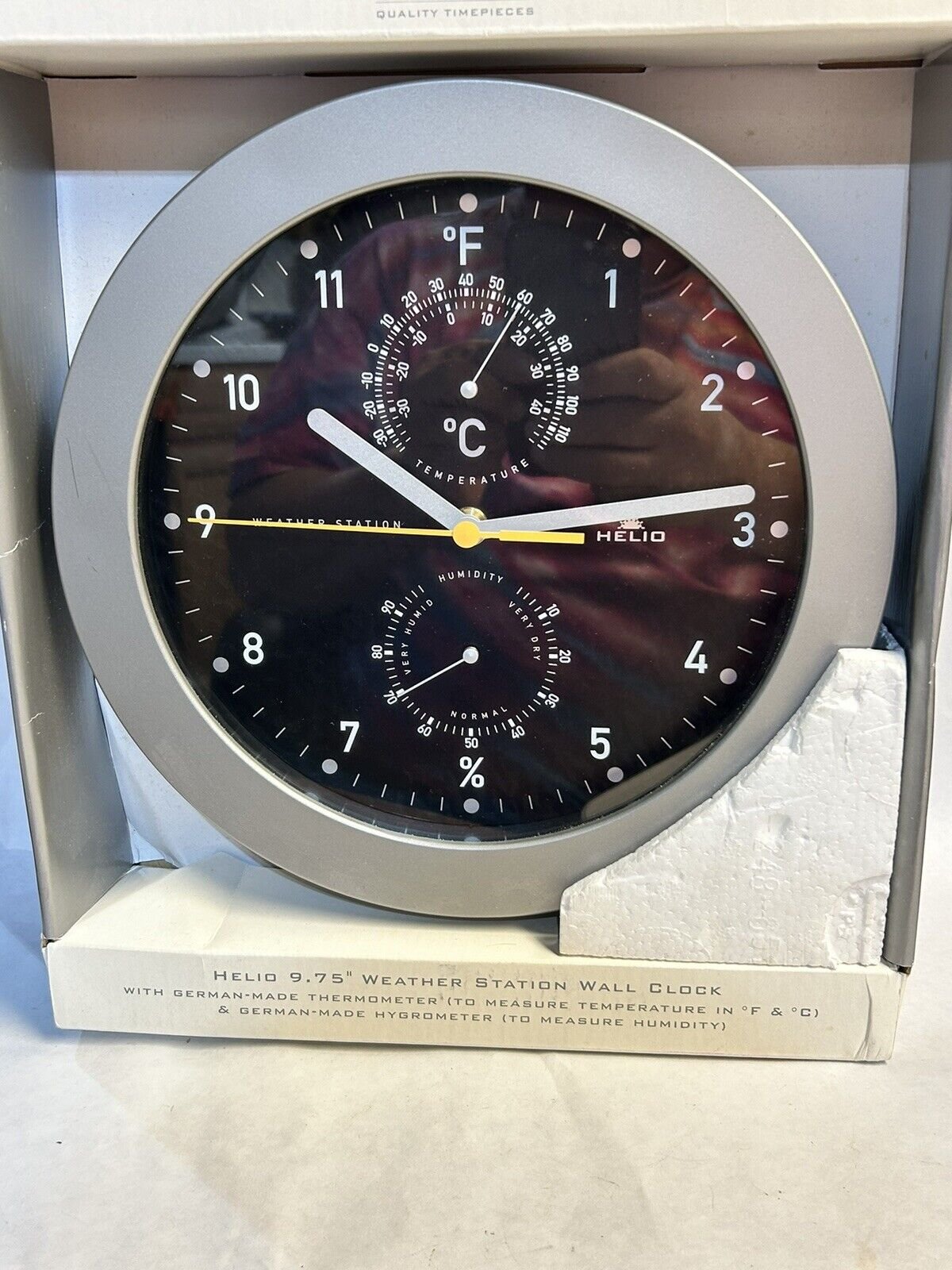 Vtg Helio Wall Clock Weather Station 10" Humidity/Temperature Silver/Black