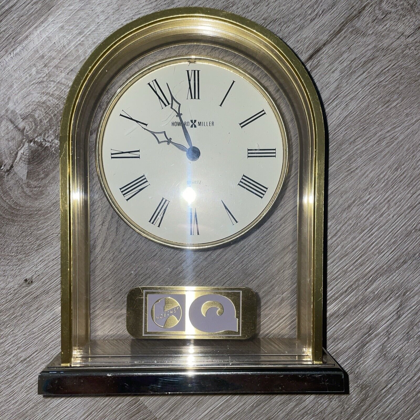 VTG Howard Miller Reminisce Table Desk Clock Polished Gold Brass Roman Numerals
