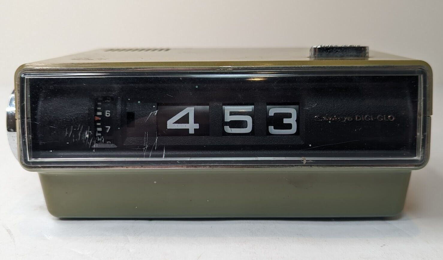 Vtg Sankyo 515 DIGI-GLO Alarm Flip Clock MCM Space Age Green *READ*