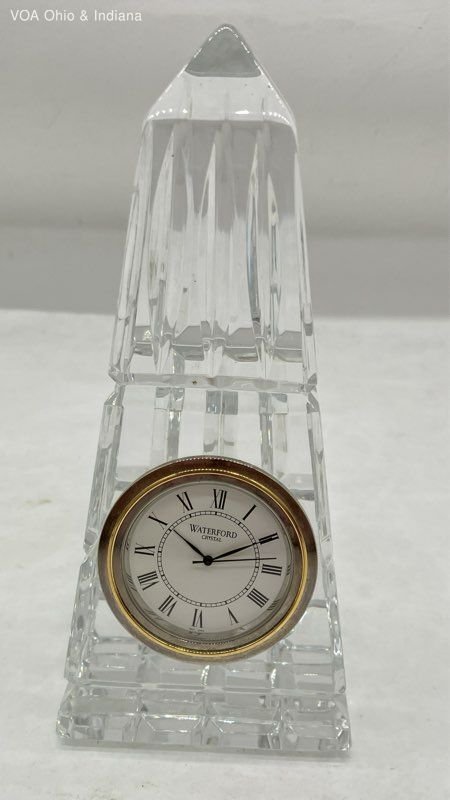 Waterford Crystal Clear Obelisk Pyramid Desk Roman Numeral Analog Clock