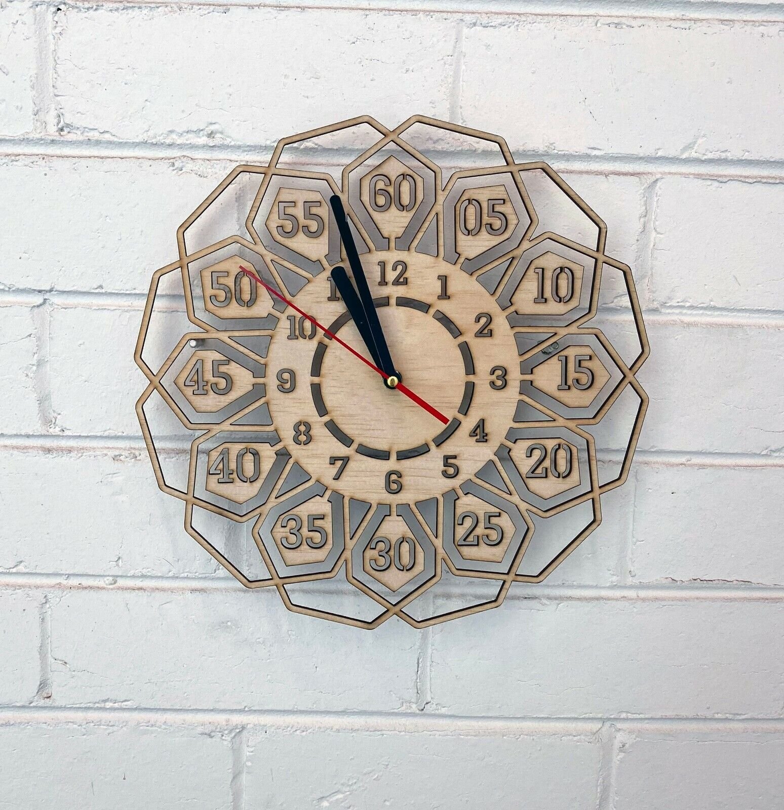 Wooden Wall Clock Home Design Silent Non Ticking Indoor Quartz Decor Battery AU