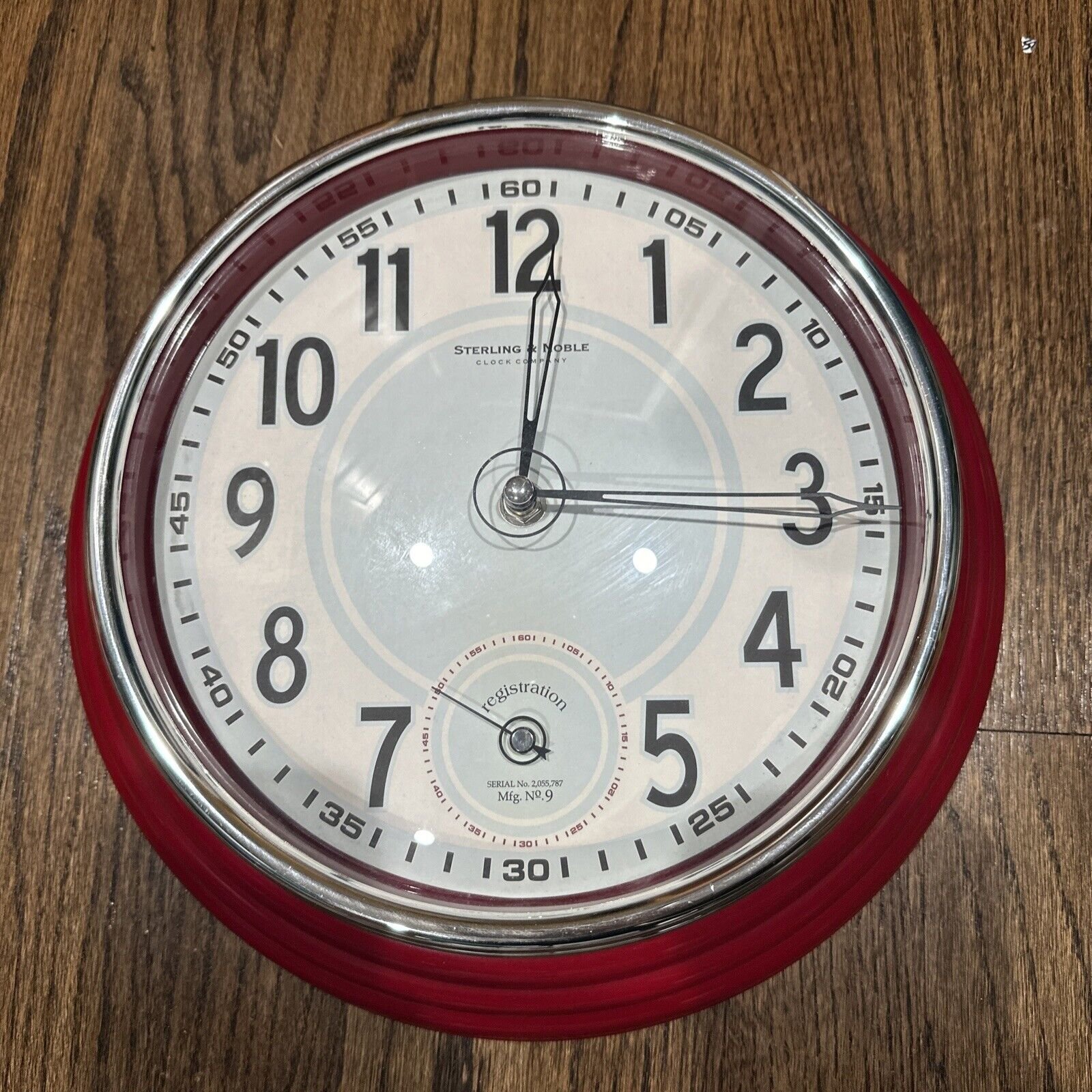 *Working* Sterling & Noble Clock Co. Wall Clock Retro Style Red & Chrome Diner