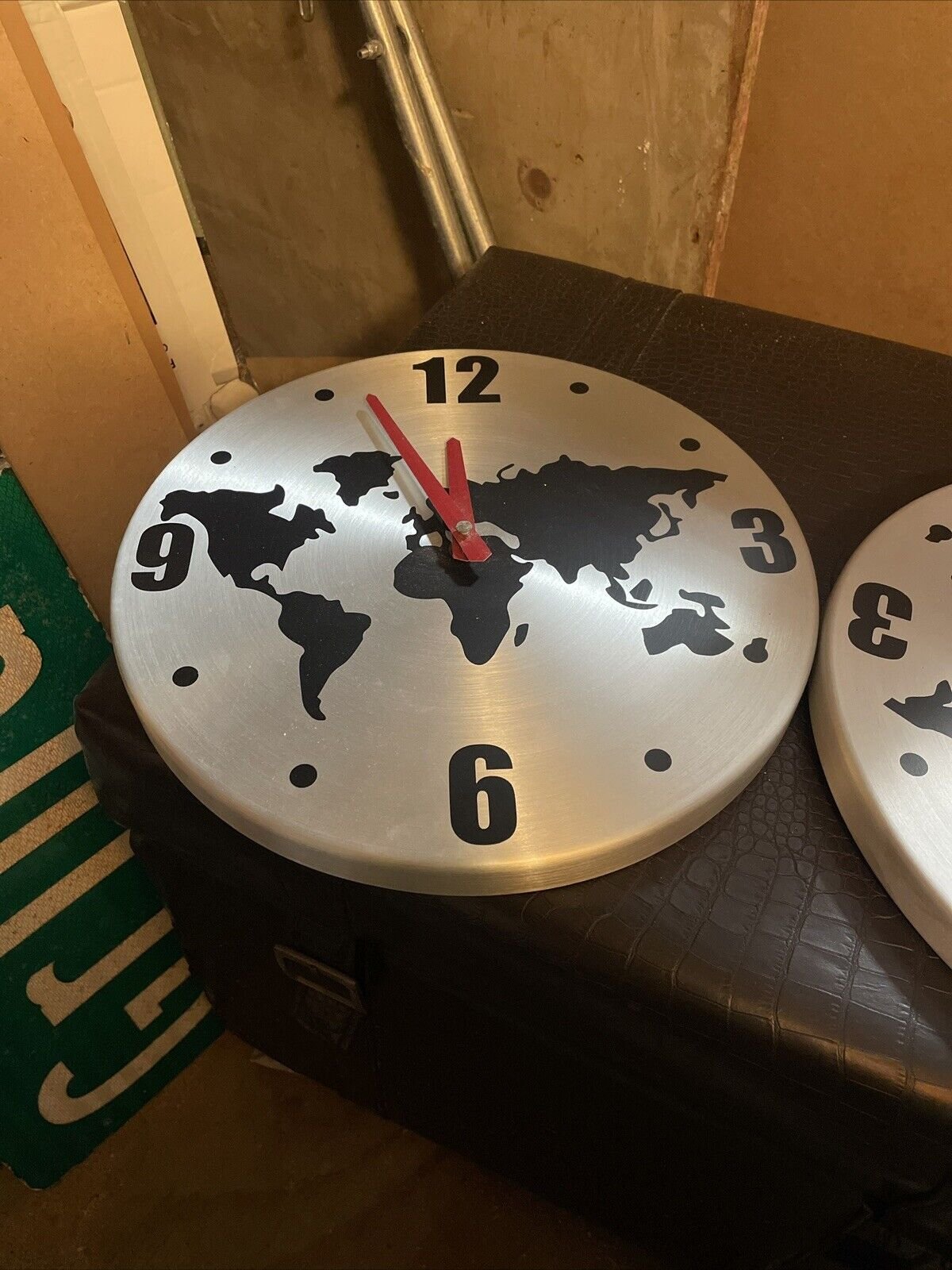 world map wall clock