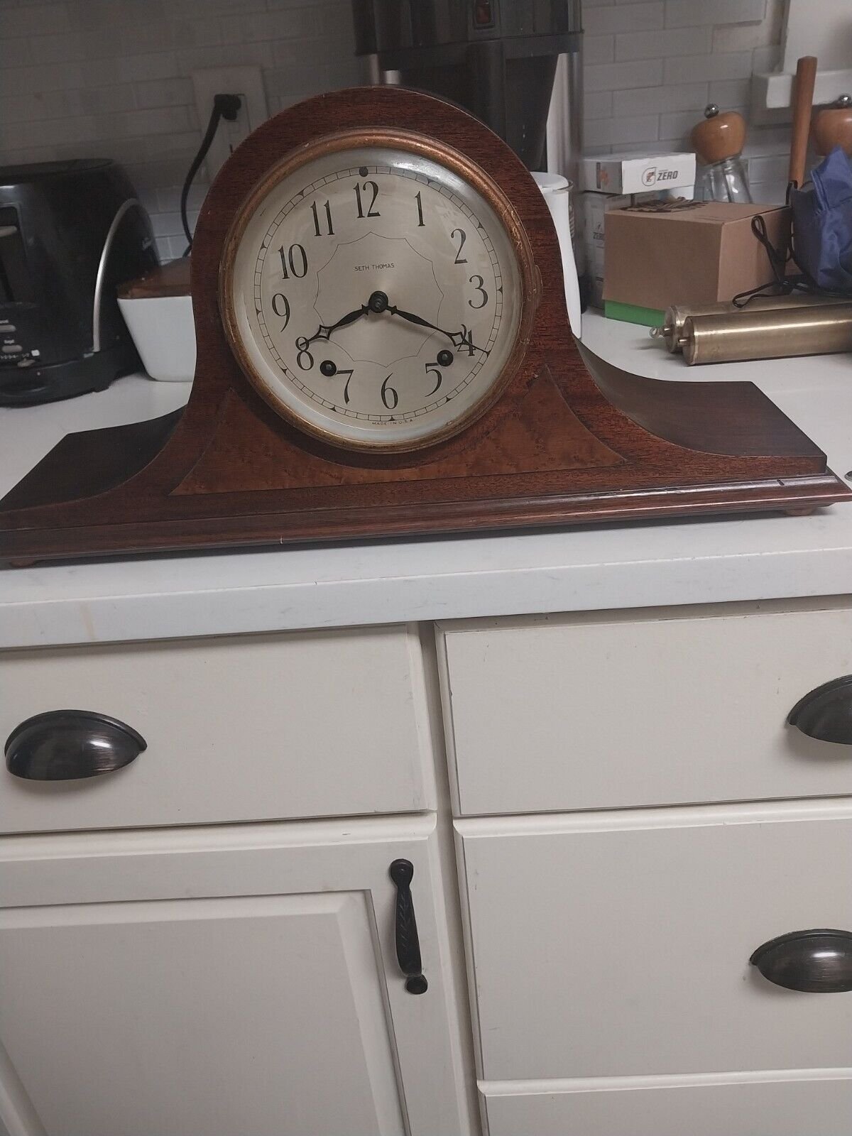 Antique Seth Thomas Mantel Clock. Excellent Condition.
