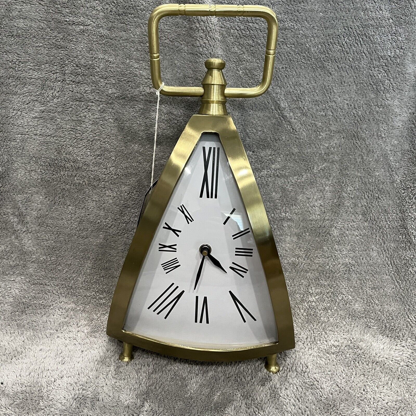 Brass Triangle Abstract Brass Table Clock Made In India CVCKN005 Reloj