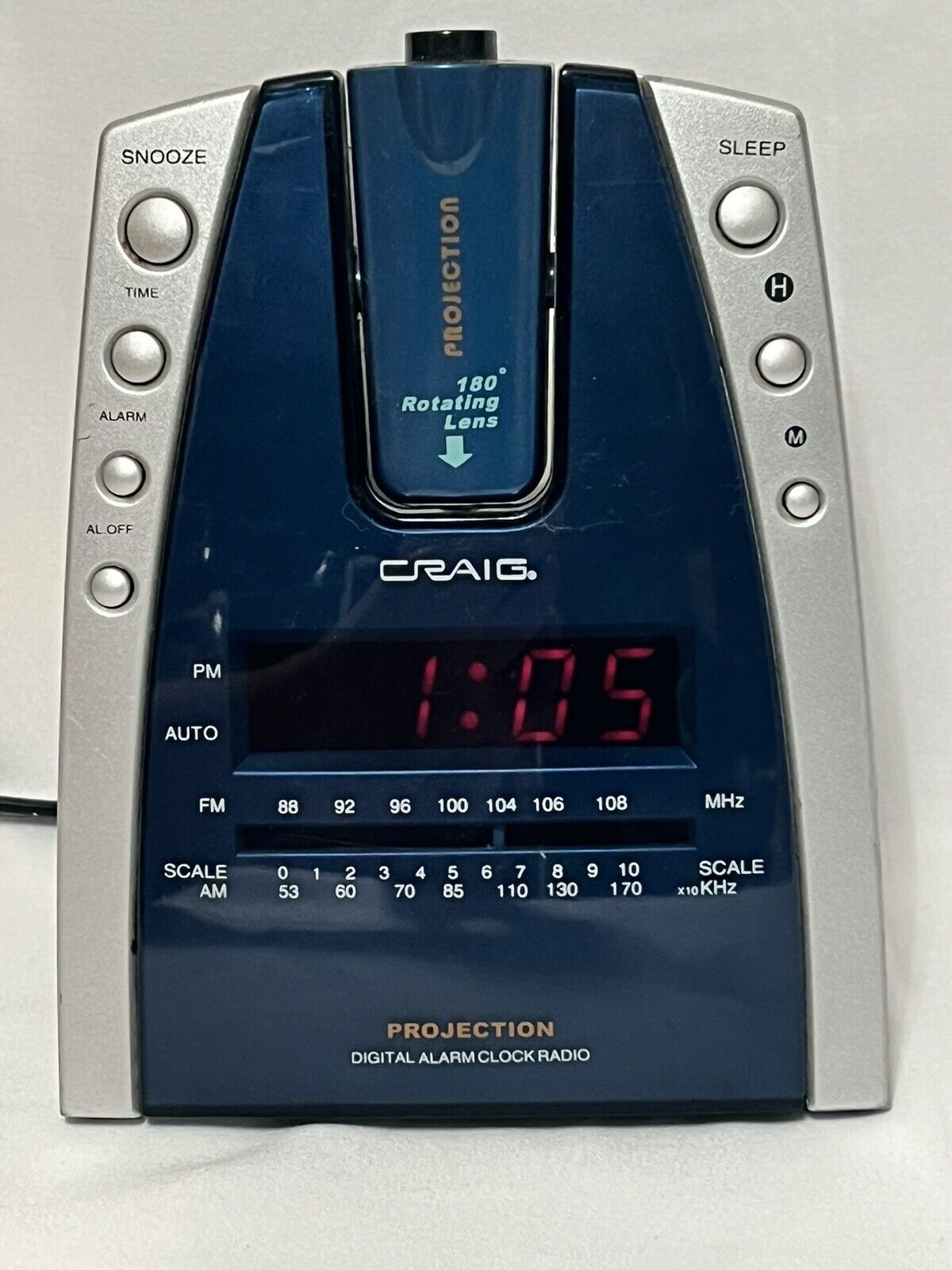 Craig Projection Digital Alarm Clock AM/FM Radio 180° Rotating Lens CR41025
