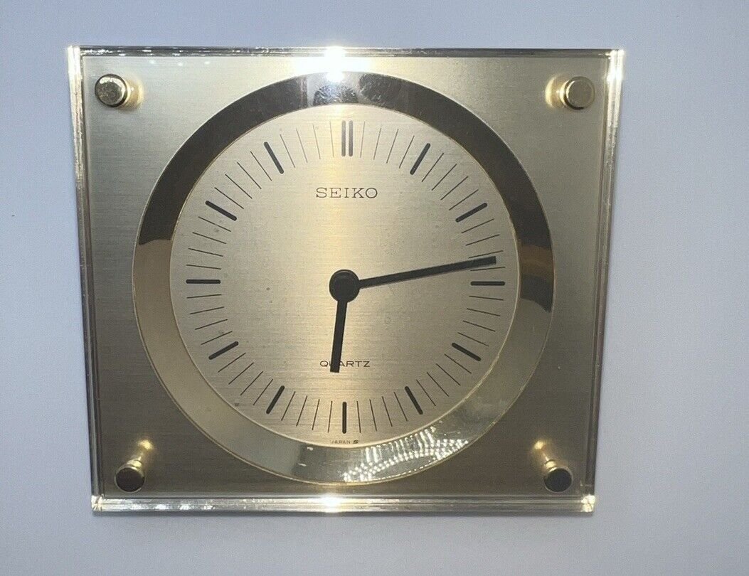SEIKO Quartz Desk Clock Golden Tone New Battery