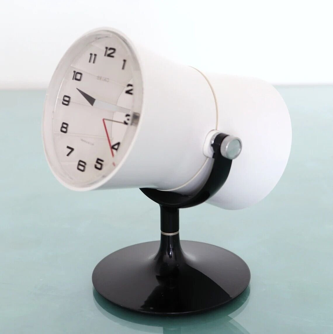 SEIKO TTZ114 Mantel Clock DIABOLO! Vintage EXTREME Rare Metal Pedestal Space Age