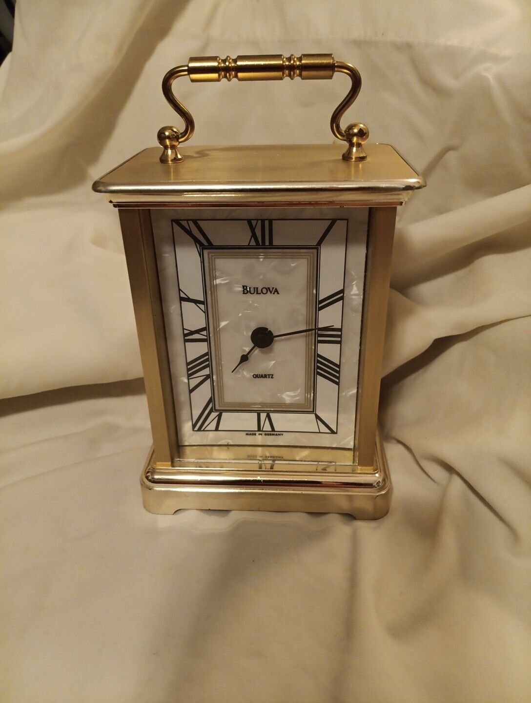 Stunning Bulova table clock Quartz