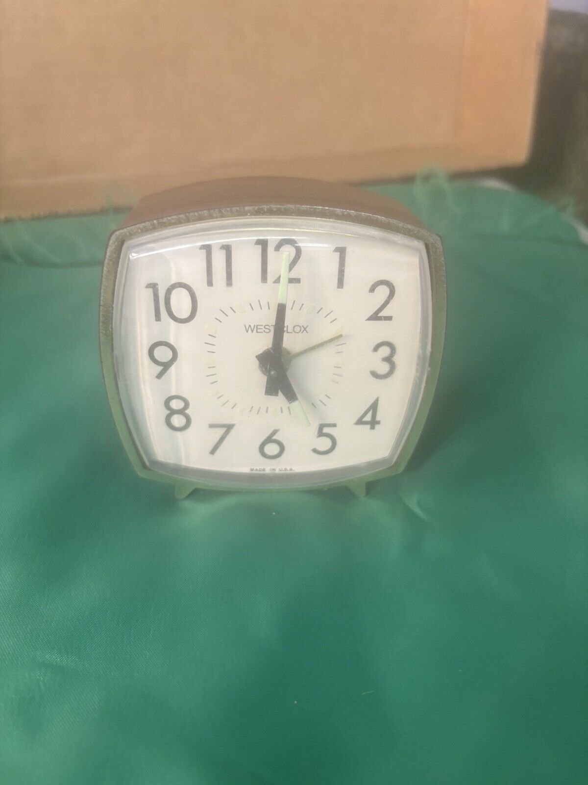 Vintage Westclox USA Wood Grain Look Alarm Clock Square 3.25" x 3.25" Works