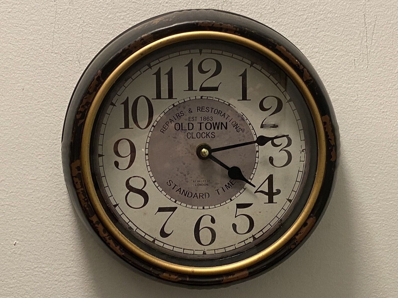 Old Town Clocks 67 Bailey St. London Wall Clock 9.5"