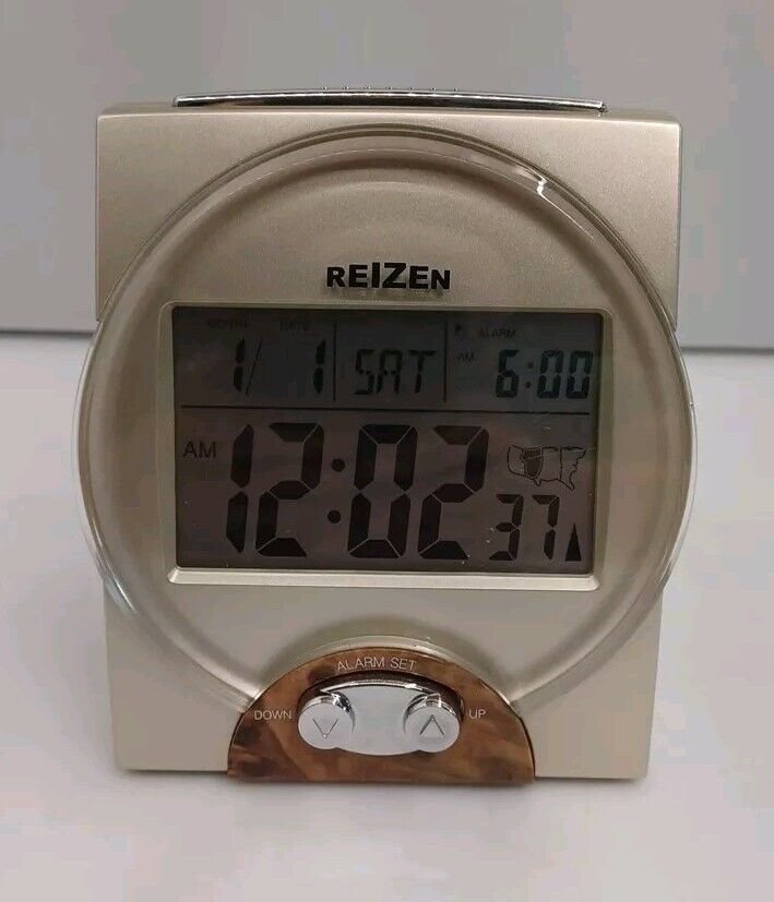Reizen Talking Atomic Alarm Clock Date Time Alarm