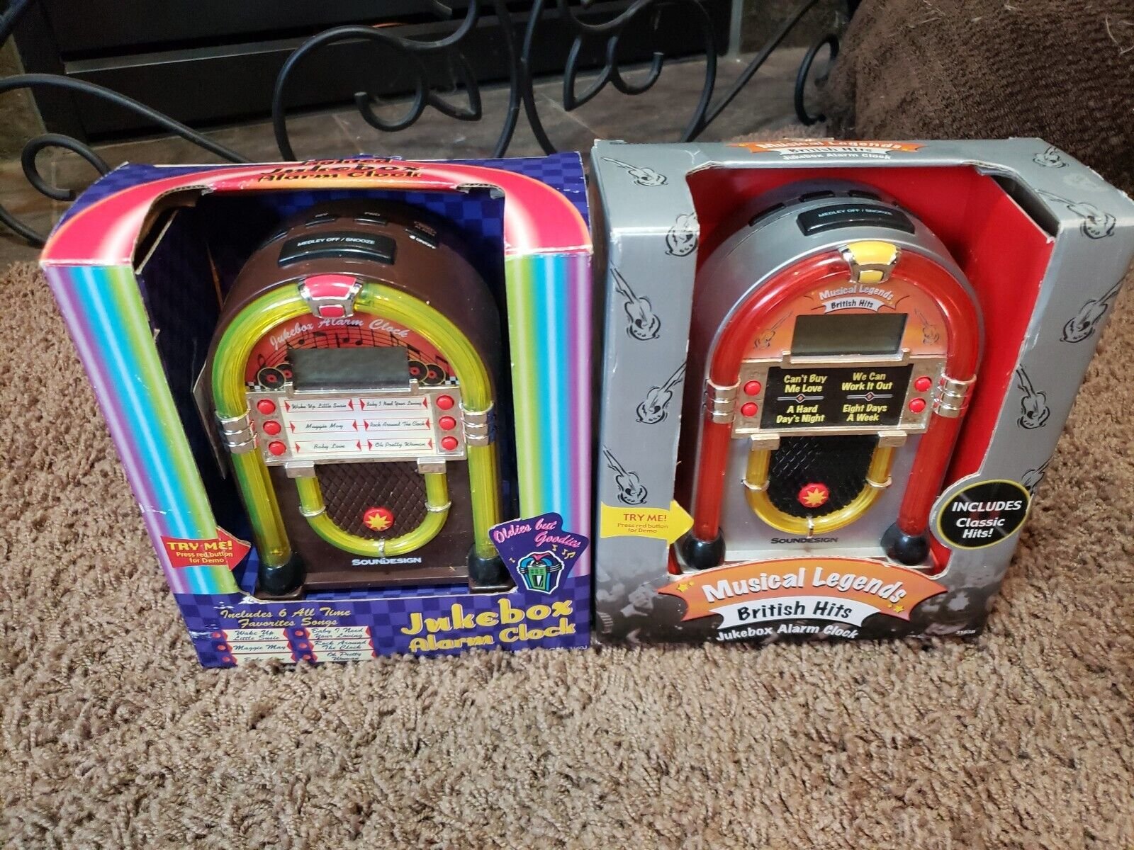 Pair of Soundesign Jukebox Alarm Clocks with Songs British Hits & Oldies New