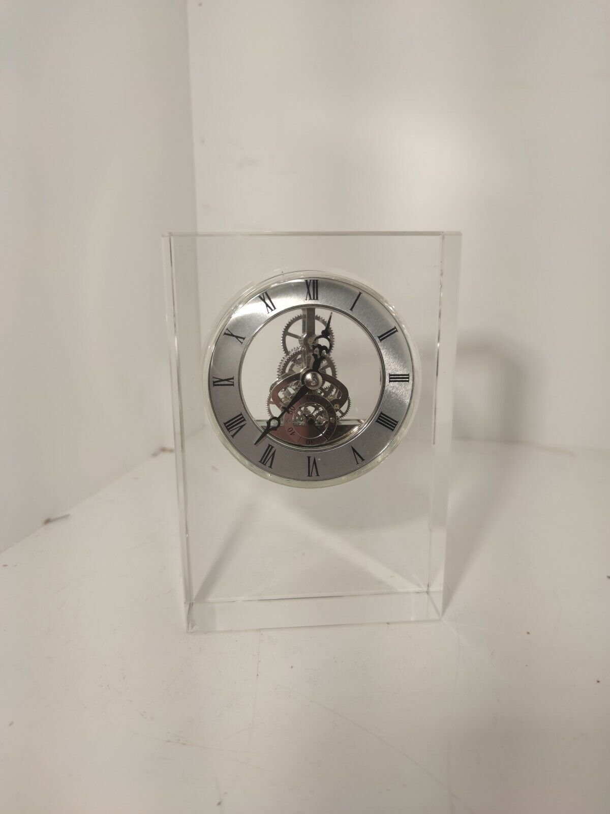 Vintage Clear Glass Clock (C5)
