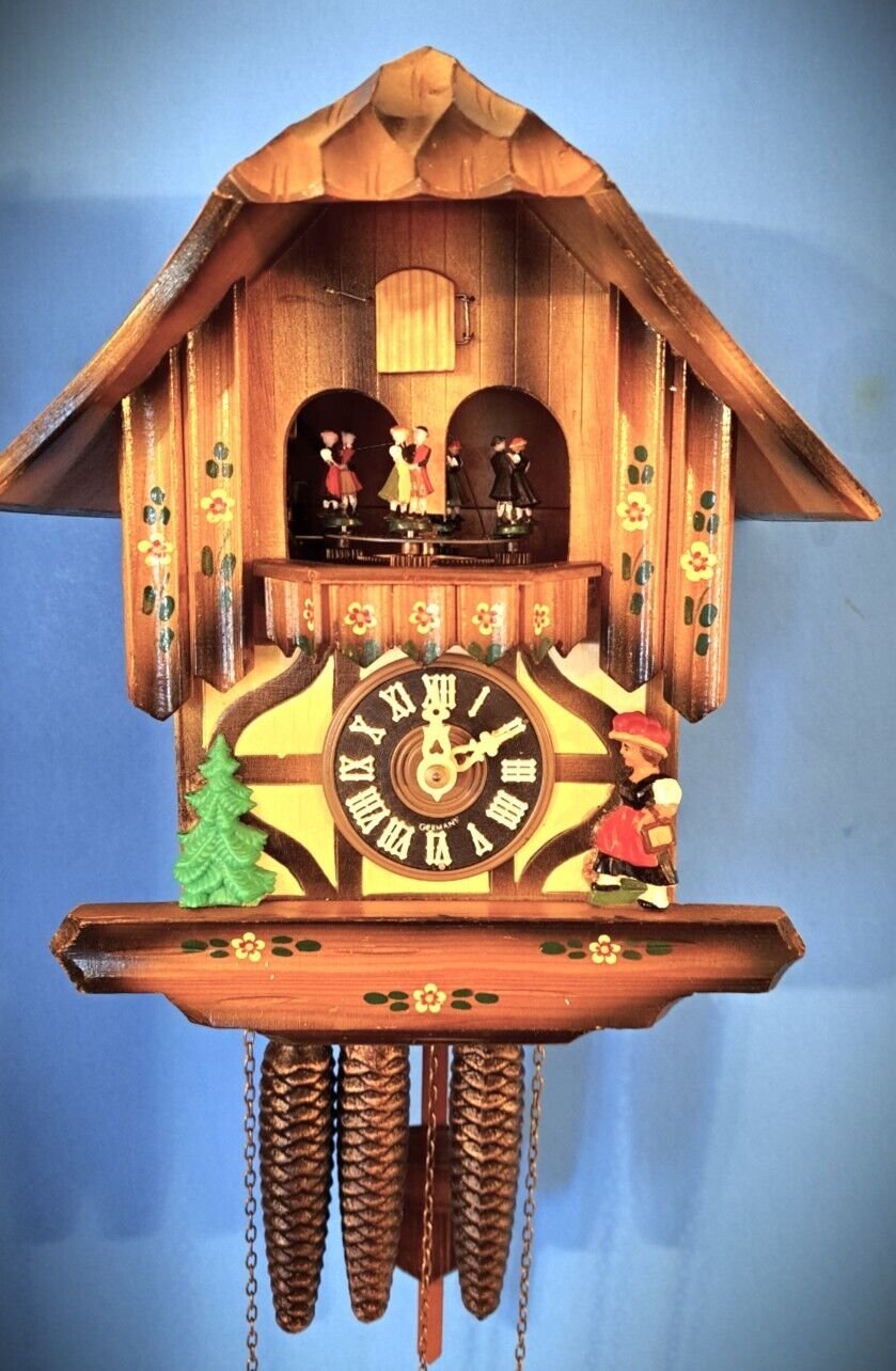 Albert Schwab Classic Musical Cuckoo Clock Series #180