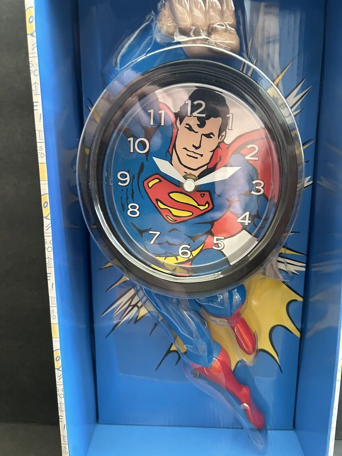 SUPERMAN MOTION WALL CLOCK..13" TALL...(NEW IN BOX)
