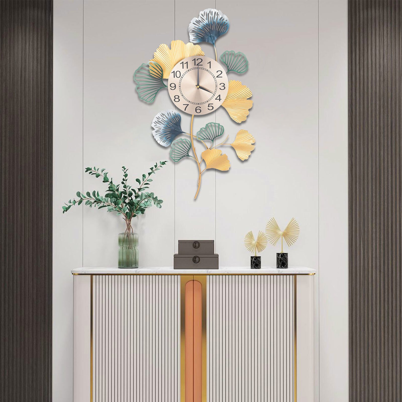 16.54*1.6*29.9in Multi-colored Ginkgo Leaf Decorative Wall Clock Battery Powered