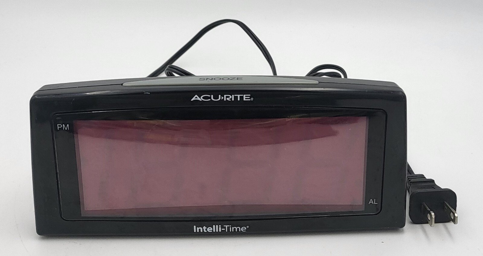 AcuRite Intelli-Time Digital Alarm Clock 13003 Easy To Read w/ Snooze Button