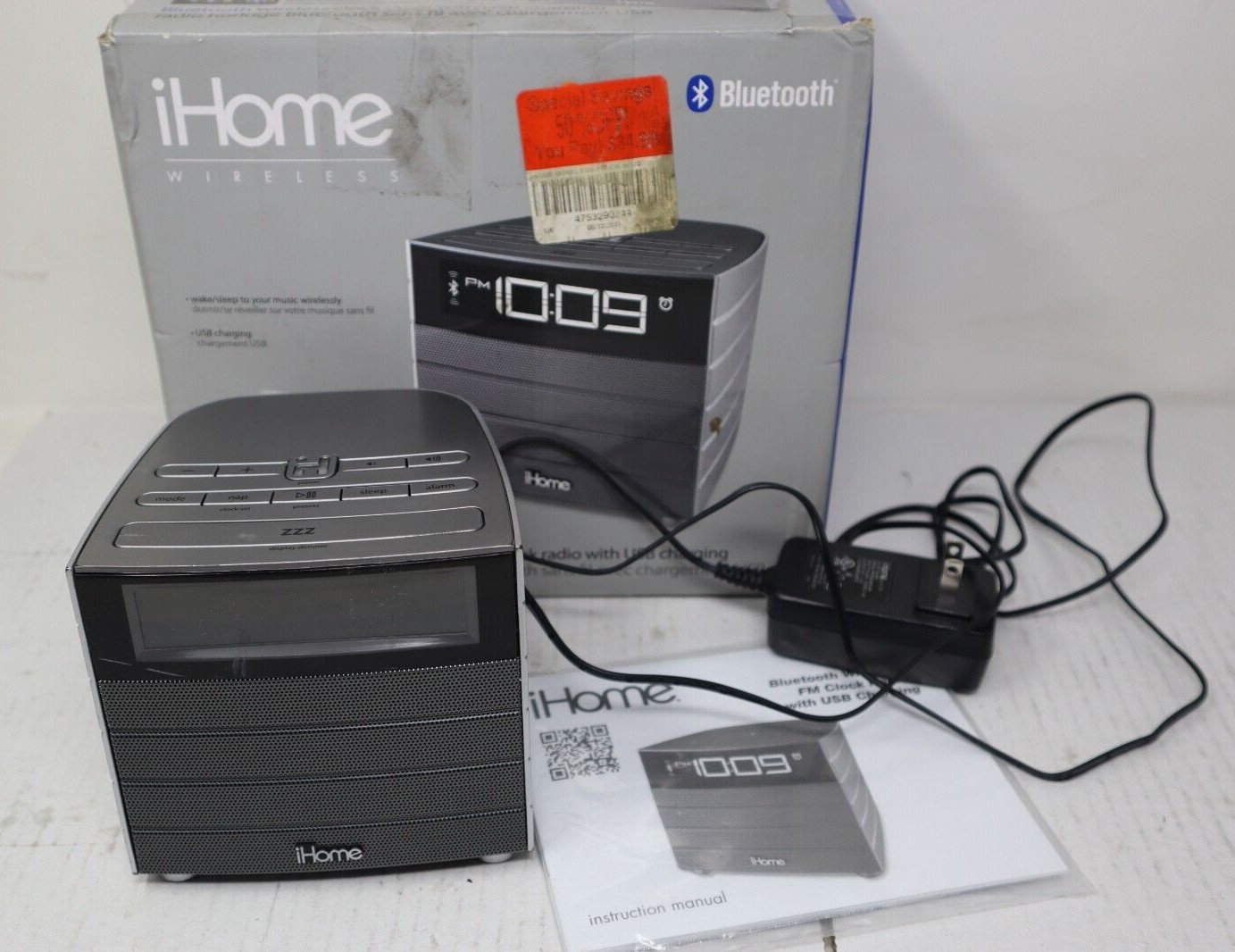 iHome IBT20 Dual Alarm FM Clock Radio Bluetooth Speaker Wireless & Wired