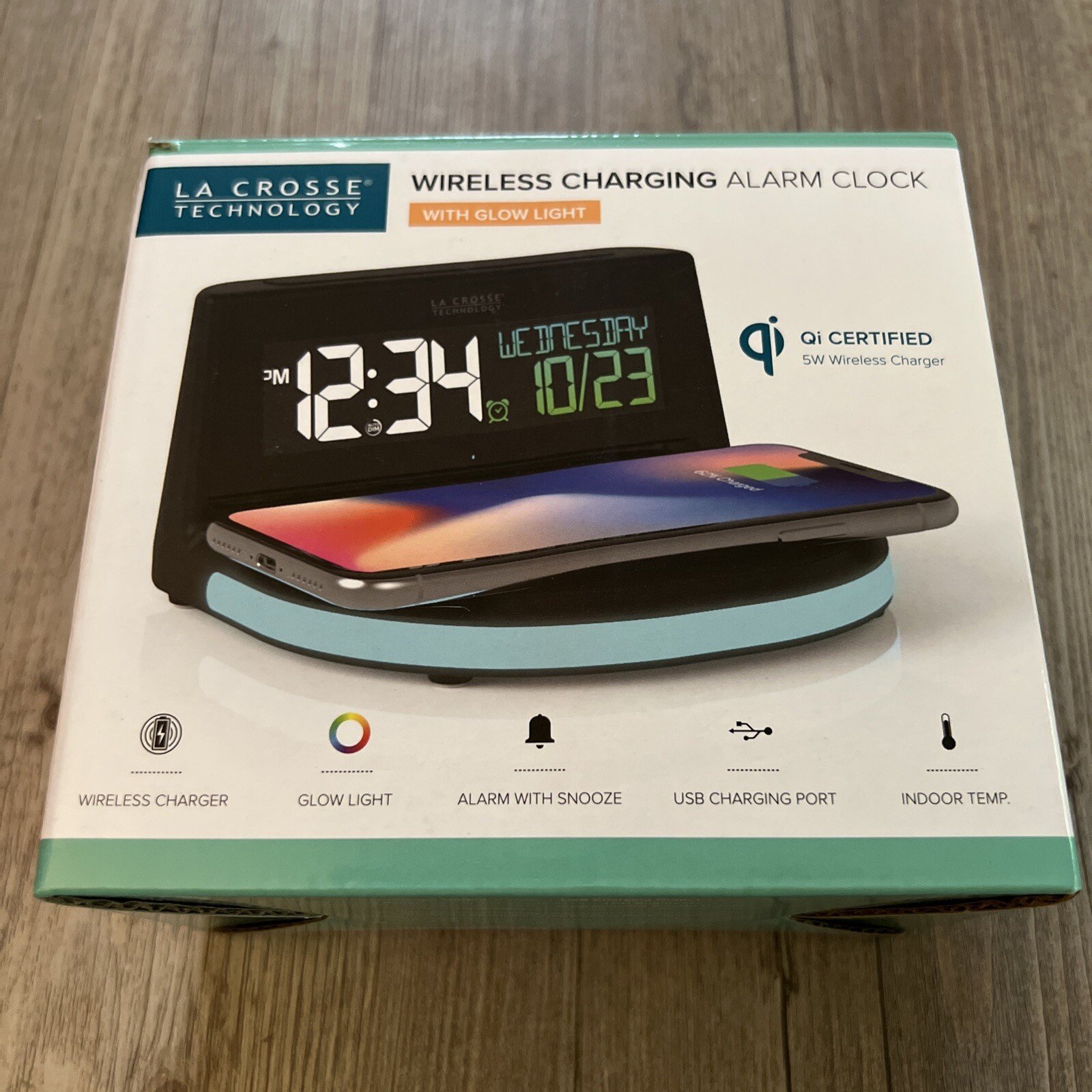 La Crosse Technology Wireless Charging Alarm Clock Glowing light base Qi Cert.