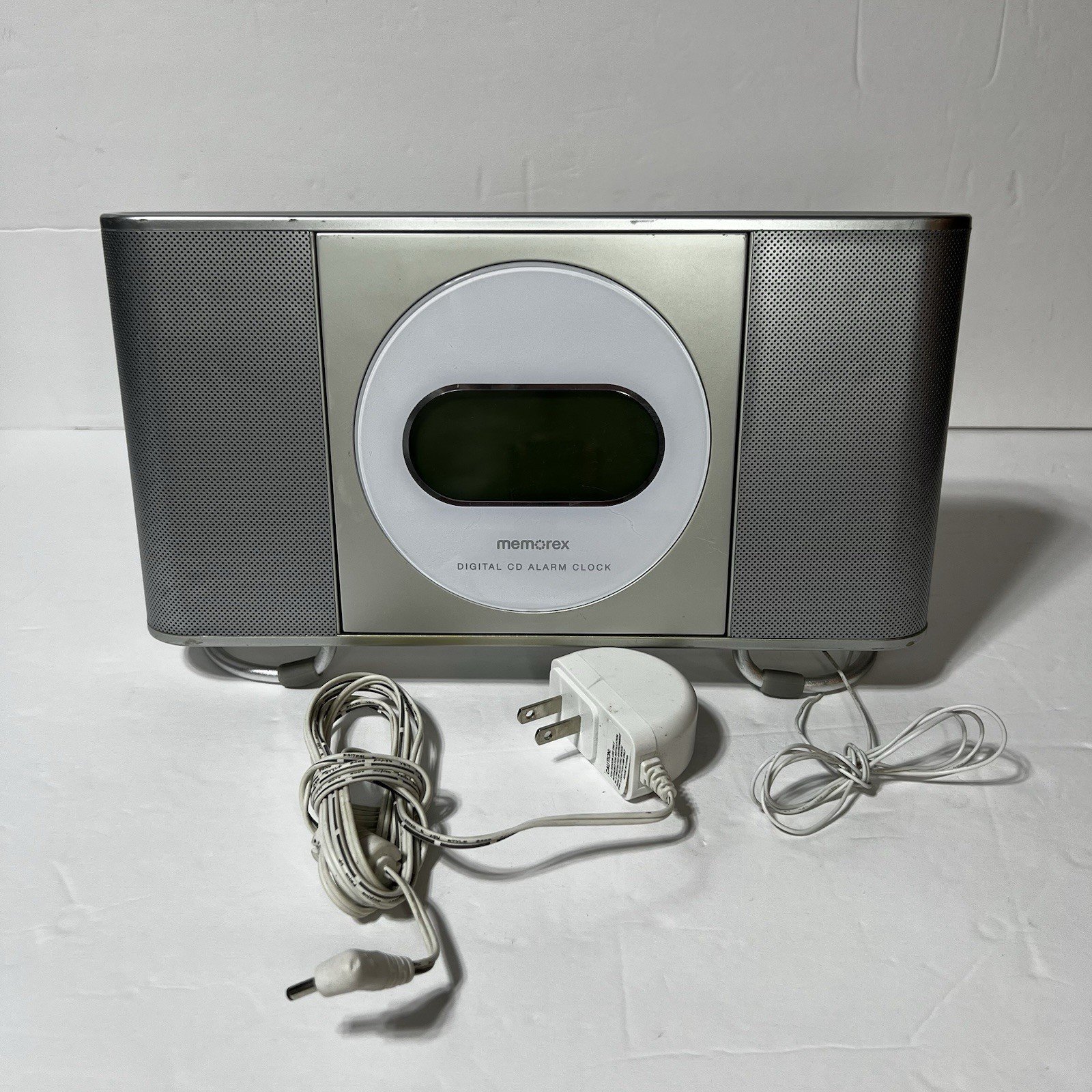 Memorex Digital Stereo Clock Radio AM/FM Dual Alarm Front Load CD Player TESTED