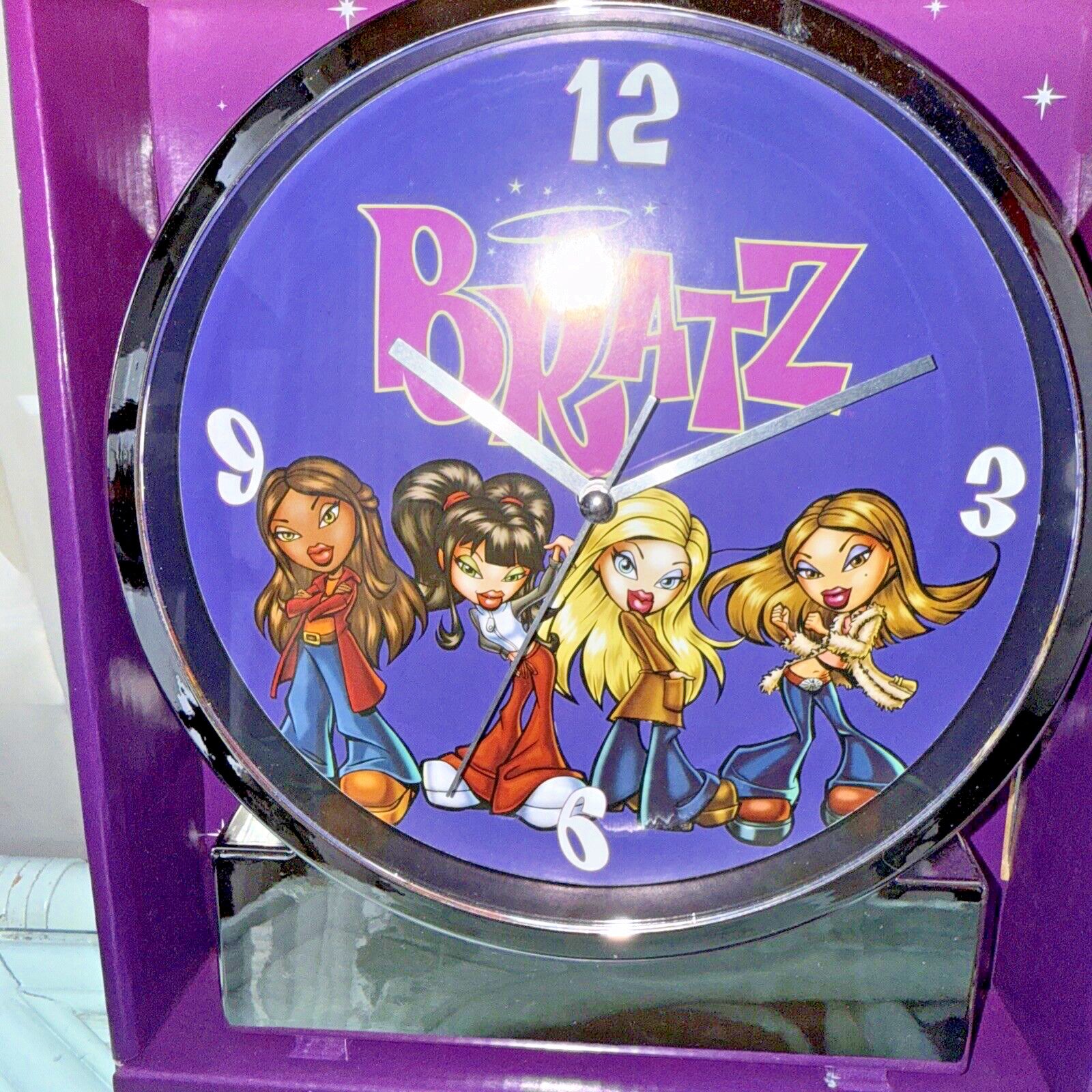 NEW BRATZ CLOCK With Sasha Cloe Yasmin Jade Room Decor Purple Chrome