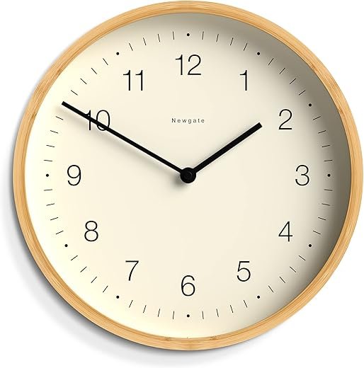 NEWGATE® Bali Wall Clock in Bamboo - Medium Wall Clocks - Round Clock - Kitchen Clock - Modern Wall Clock - Clocks for Living Room - Office Clock - Bamboo Case - Scandi Style - Mongoose Dial
