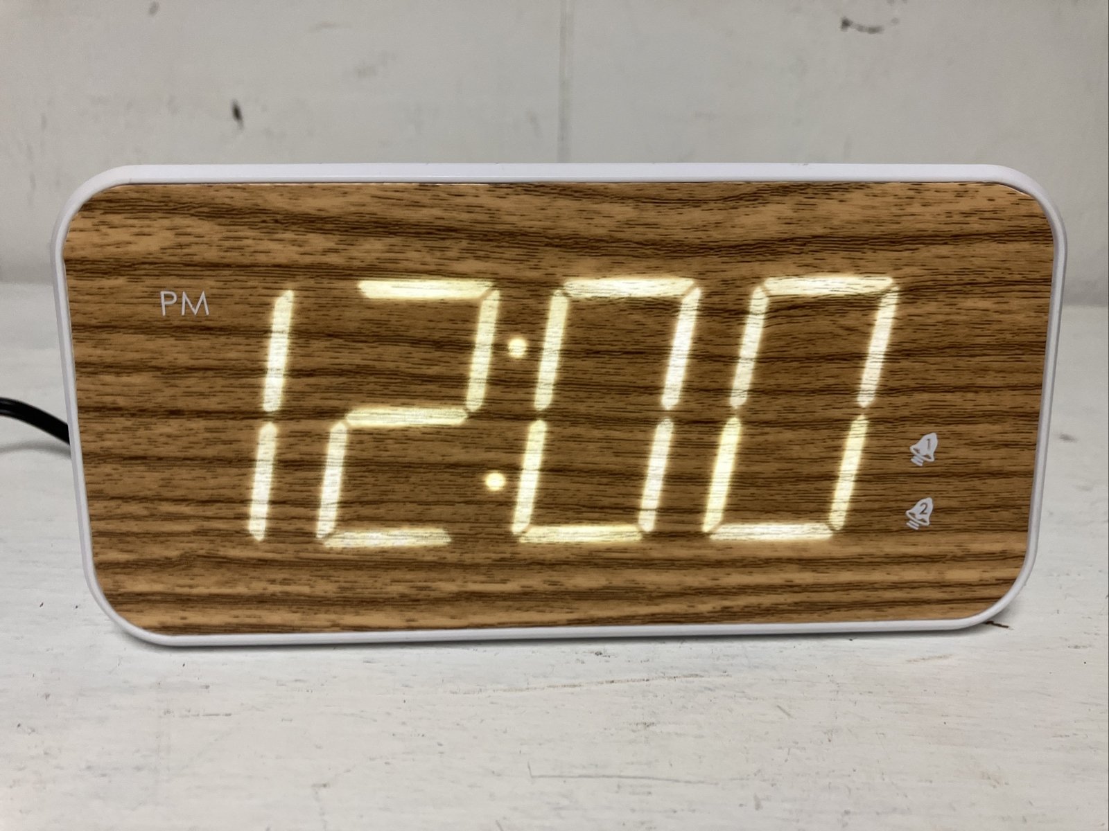 Sharp LED White Wood Grain Face Alarm Clock Model SPC736