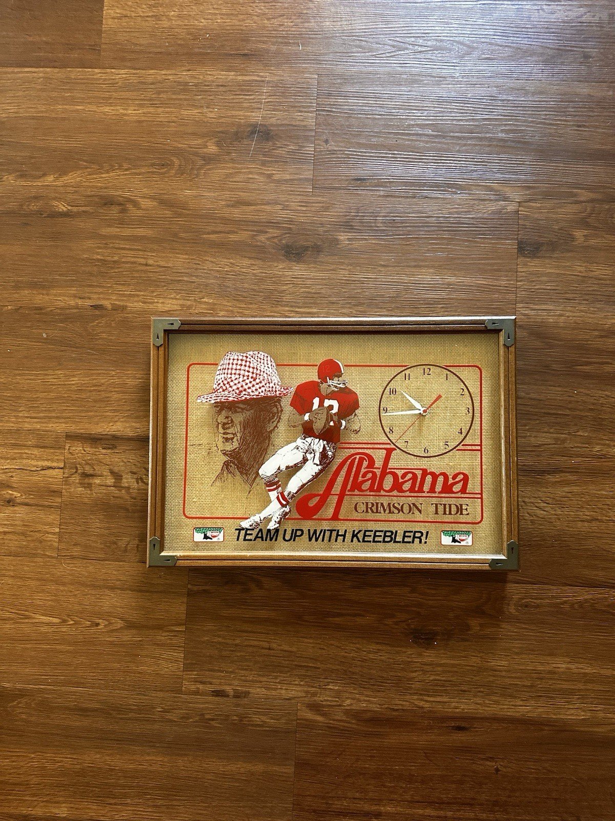 VTG 1981 Bear Bryant Namath Wall Clock WORKS Alabama Crimson Tide Football 1980s