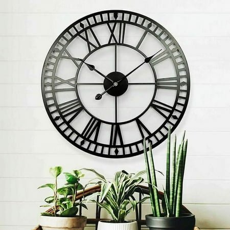 Weatherproof Garden Clock Retro Vintage Roman Numerals Simple Wrought Iron Quiet Battery-Operated Outdoor Clock 40Cm