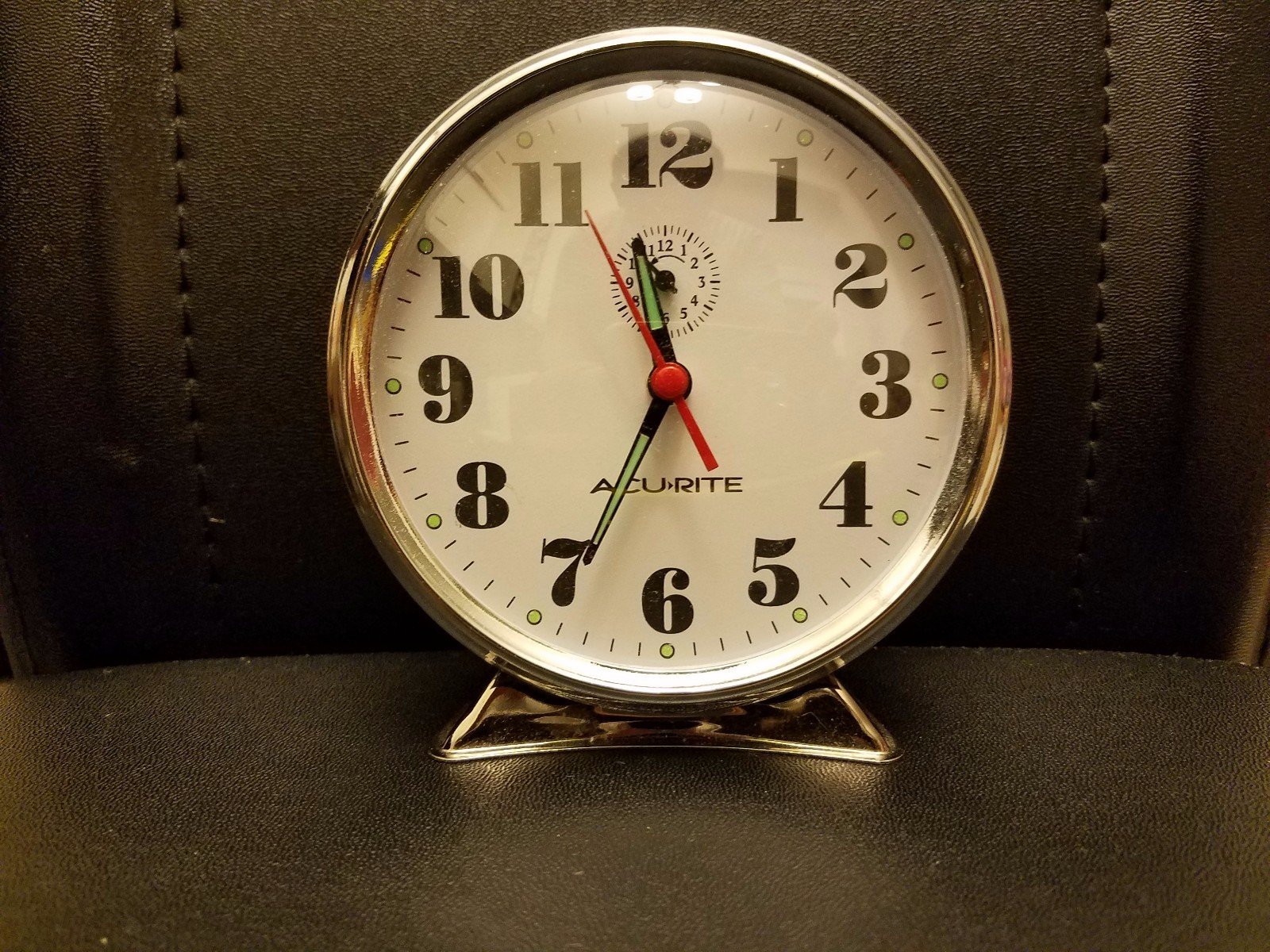 AcuRite Alarm Clock Vintage Free Shipping