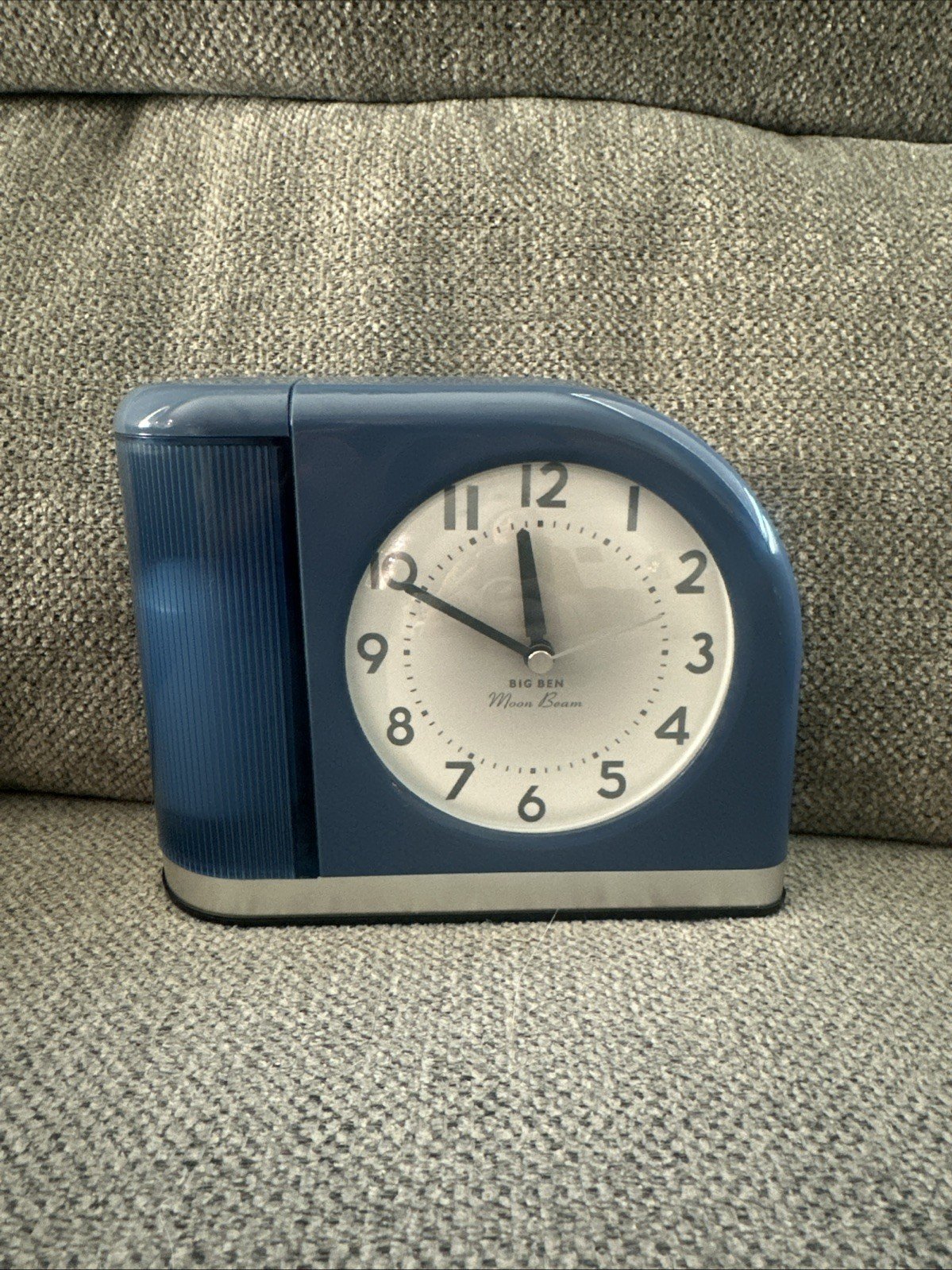 Big Ben Moon Beam Clock Blue Aqua Vintage Retro Model 43000x Westclox