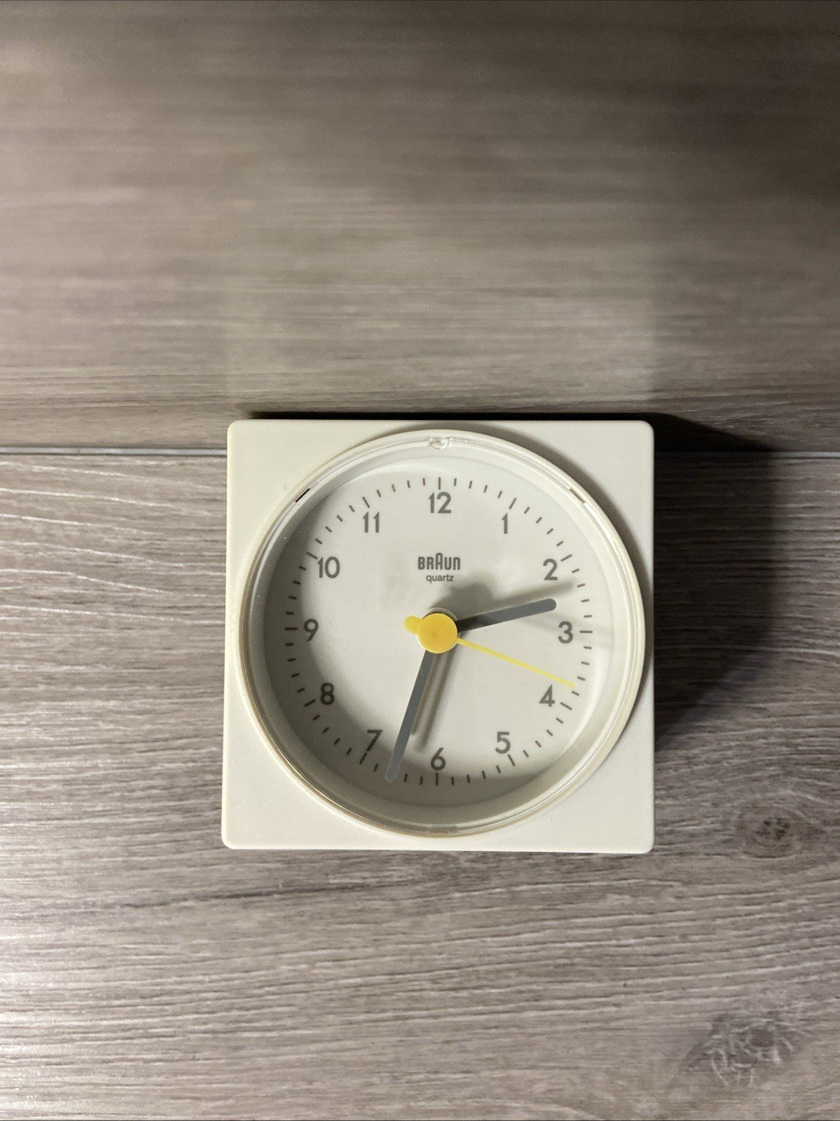 BRAUN Quartz Travel Alarm Clock AG 4746 AB1 White Tested Analog