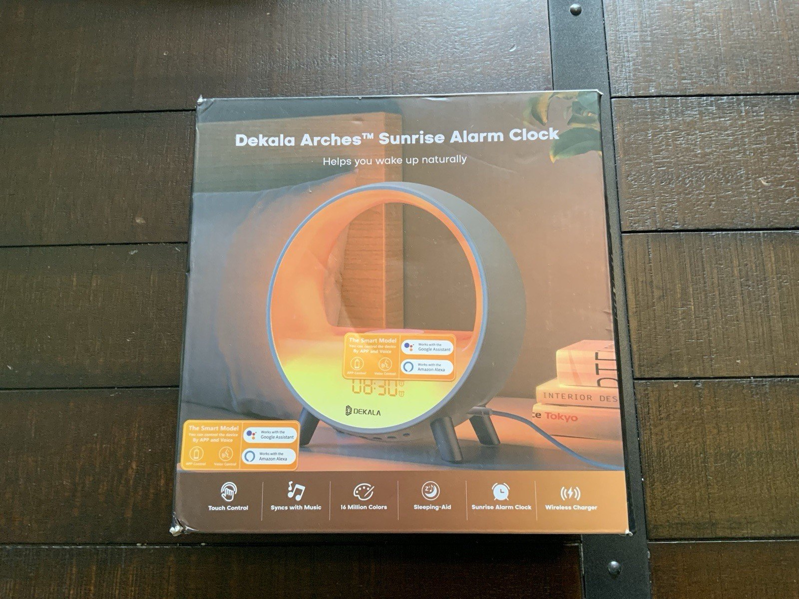 Dekala Arches Sunrise Alarm Clock Smart Wake-Up with Wireless Charging