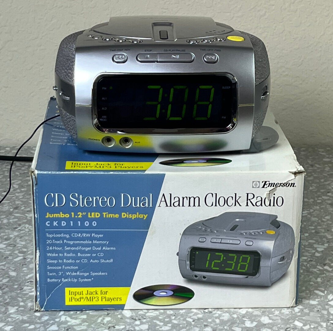 Emerson CD AM/FM Stereo Clock Radio Dual Alarm model CKD1100
